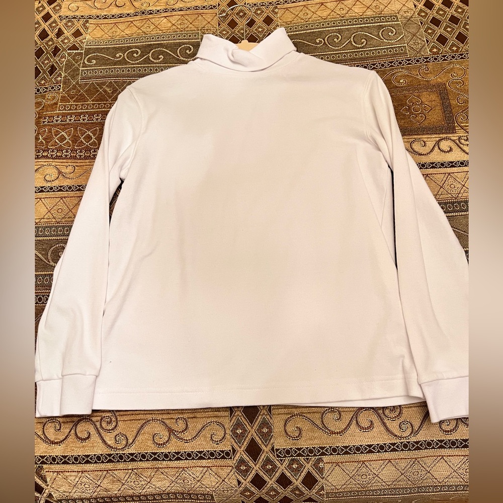 Class club boys turtleneck